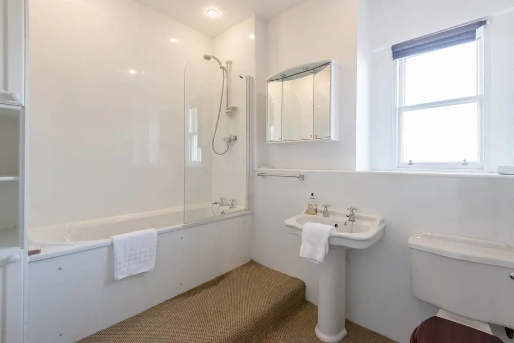 Lovely 2 Bedroom Apartment With Garden Close To Old Town