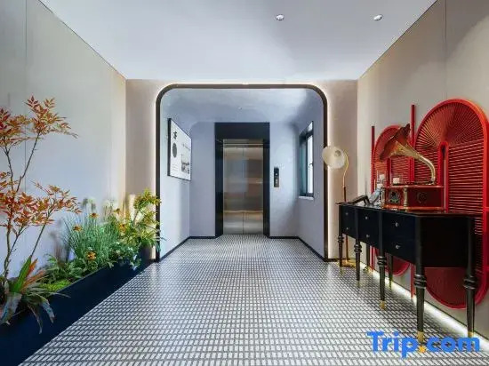 Xishe Hotel (Zhenhai Congyuan Road Metro Station Branch), Ningbo