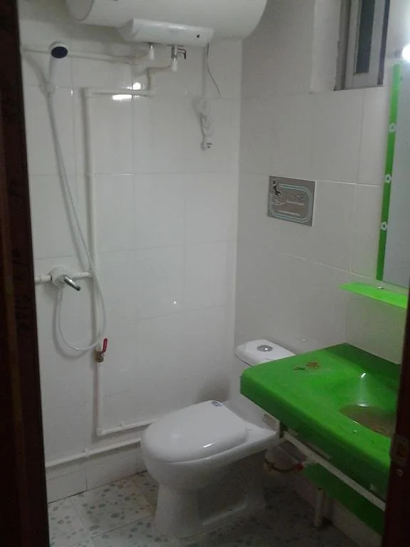 Huashan Hua Yi International Youth Hostel