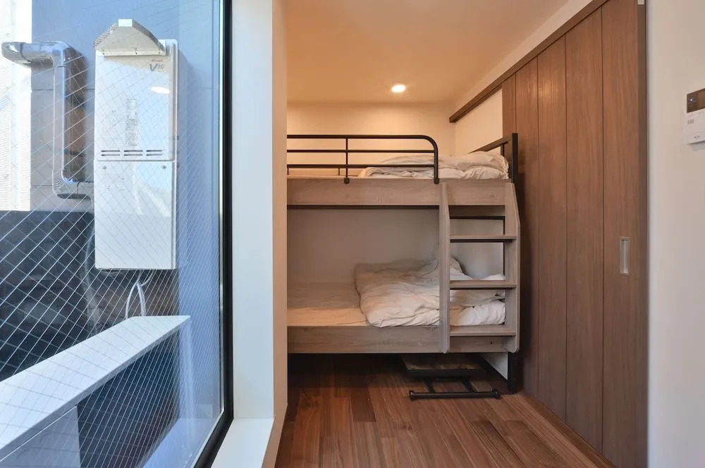 Stylewood Nishi-Shinjuku by Tranova