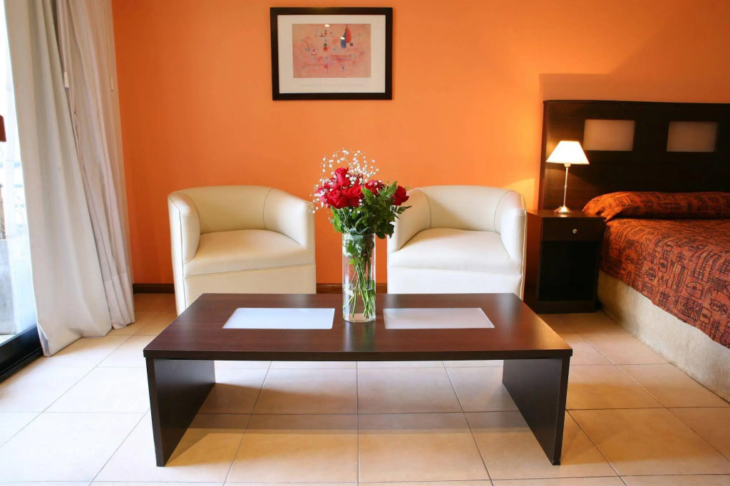 Sures Belgrano Suites