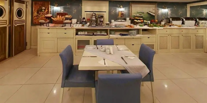 Etorno Hotel