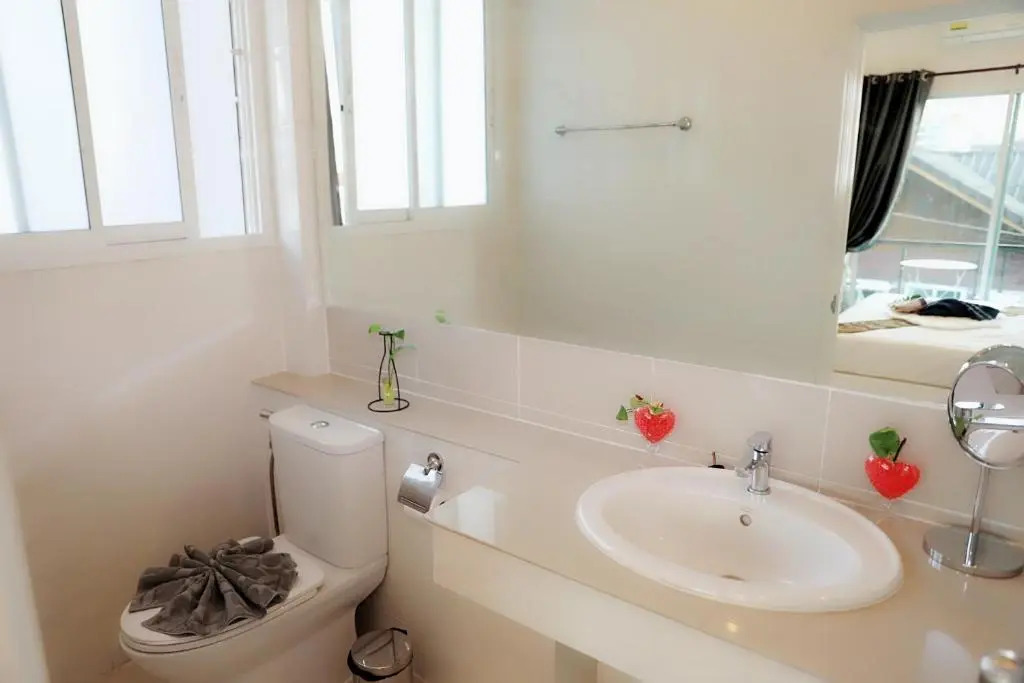 close Maya nimman 5bedroom villa