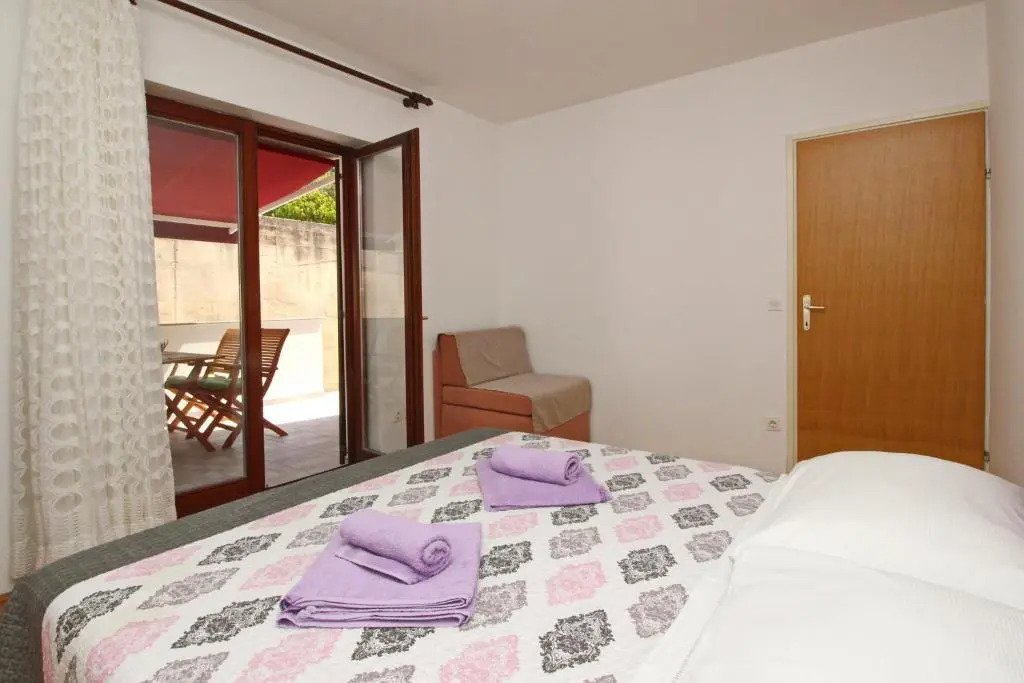 Apartments Sersic