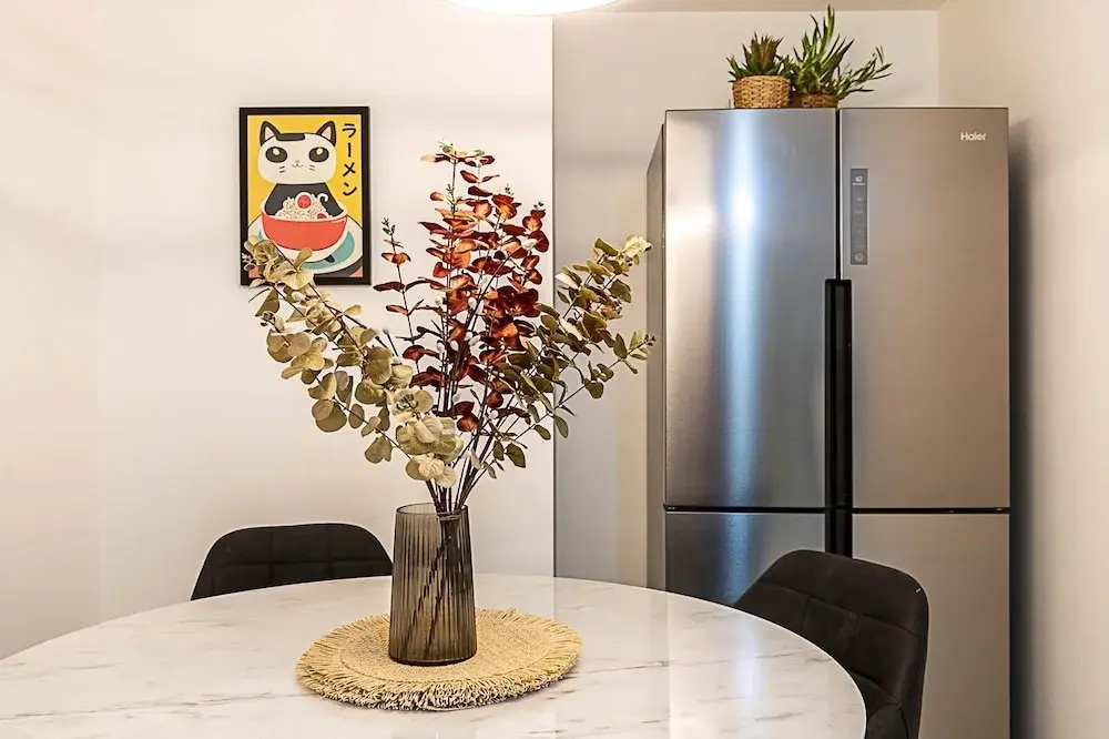 Modern and Minimalist Flat in Vauxhall