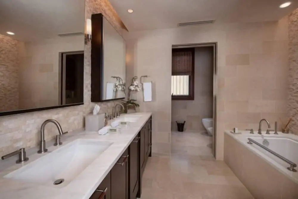 Platinum Vail Solaris 3 Bedroom Vacation Rental Set at the Base of the Mountain Just Steps From the Gondola