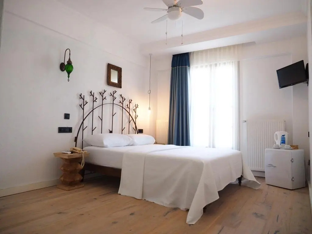 Foca 1887 Otel
