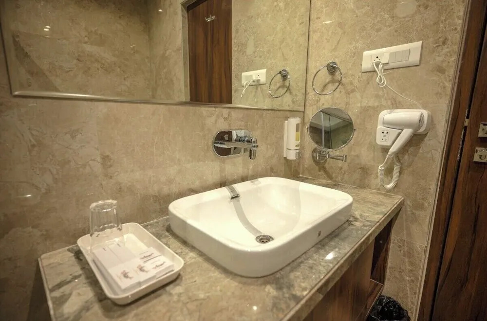 Hotel Utsav Square