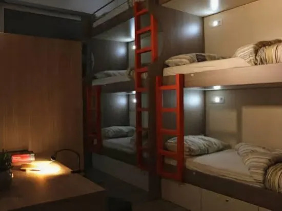 Hostel Tivoli