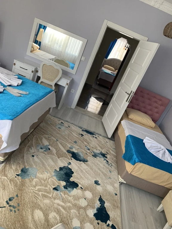 elisa hotel
