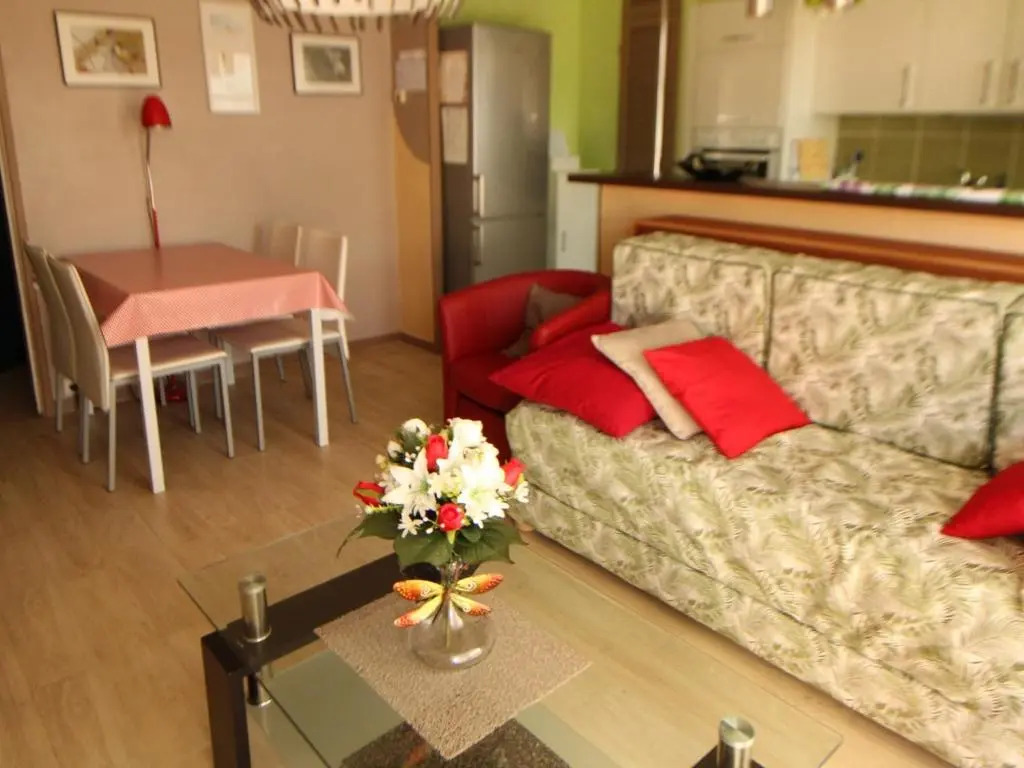 Appartement Royan, 2 pièces, 3 personnes - FR-1-494-31