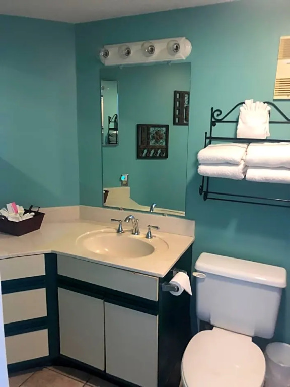 Sunny Gulf Shores Plantation Condo by RedAwning