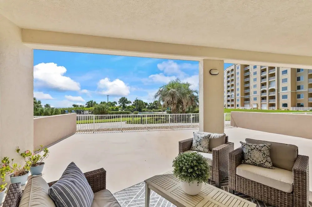 Oceanfront Condo With Large Patio, Direct Water Access, Pool, Central AC, & W/D
