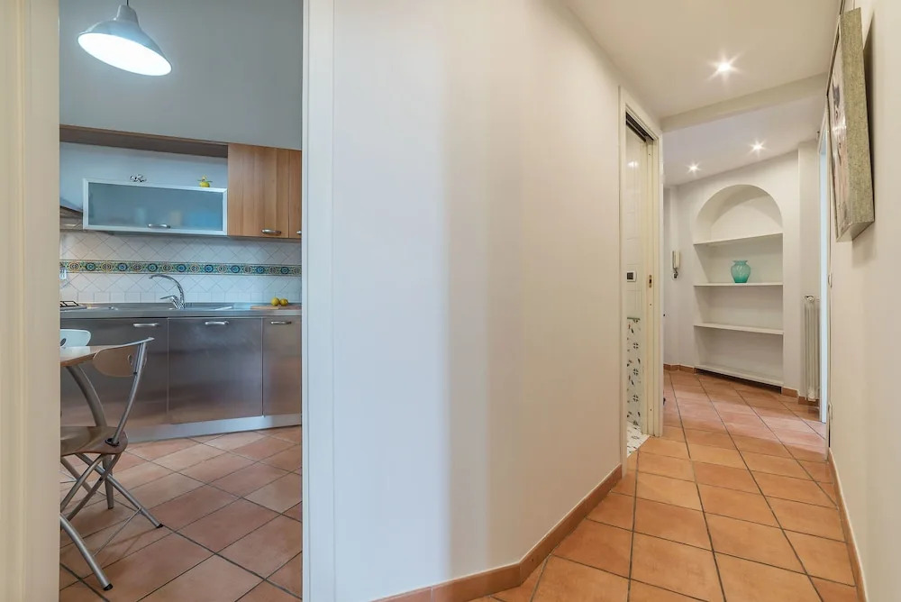 San Giovanni Elegant 6 Pax Apartment