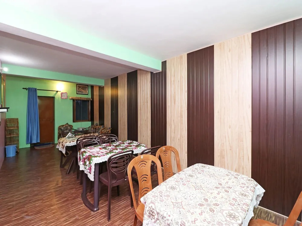 OYO 10196 Home 4BHK Villa Raghav Heritage Mukteshwar