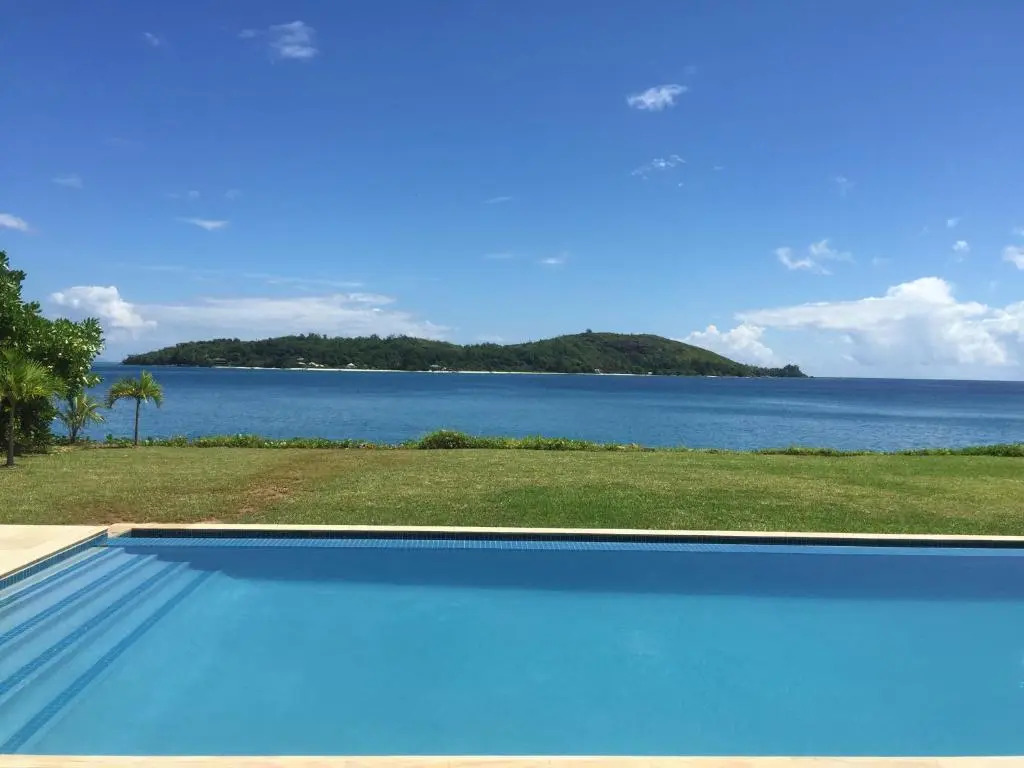 PRIVATE SEA VIEW VILLA Eden Island
