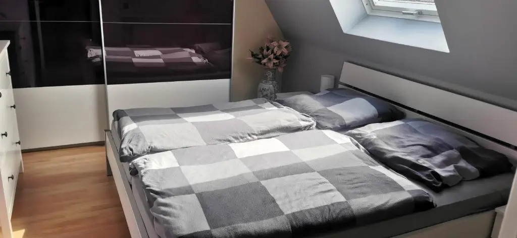 München großzügige Wohnung sehr ruhig
