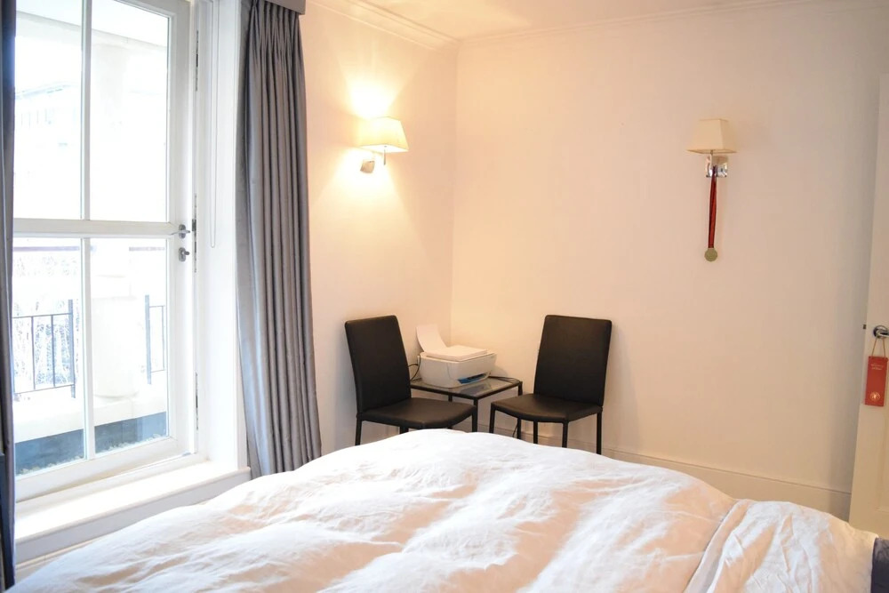 Stunning 1 Bedroom Flat in the Heart of Fulham