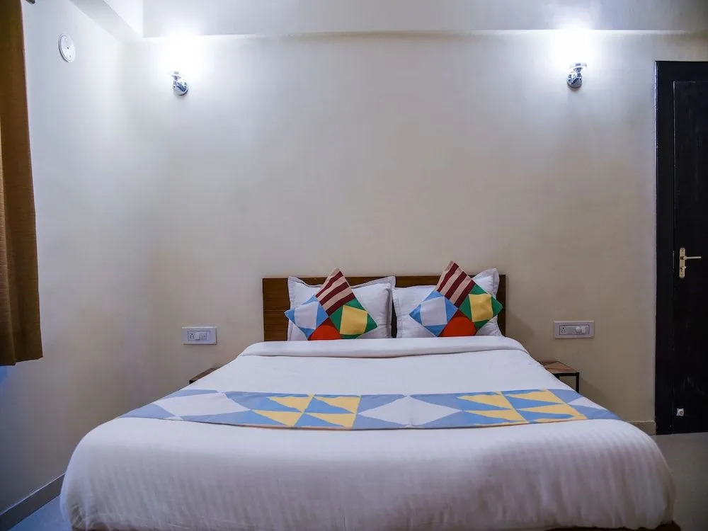OYO 11410 Home Hill View Stay Near Hiran Magri
