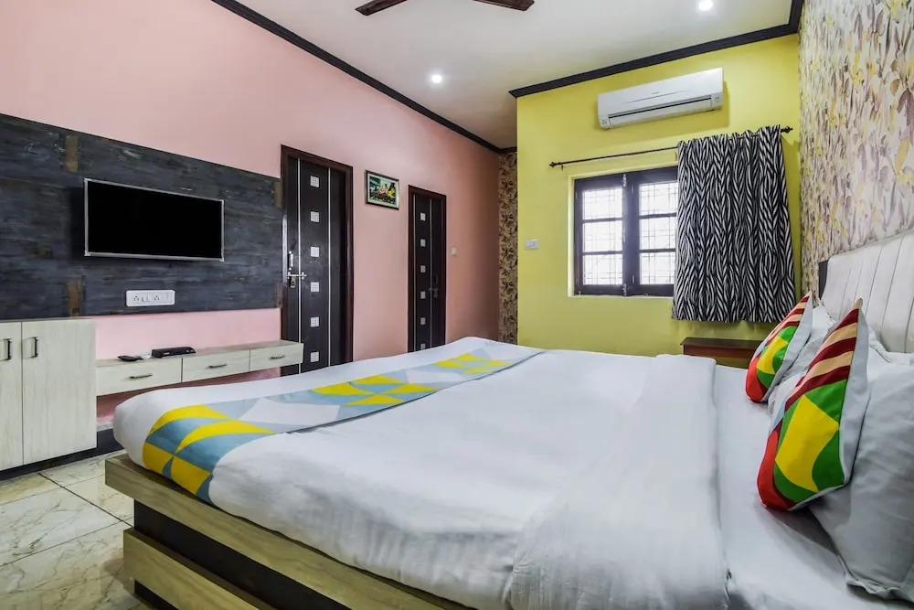OYO 10092 Home Elegant 3BHK Villa Hiran Magri
