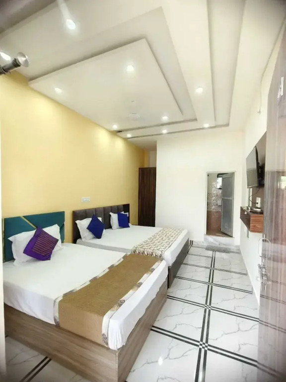 Pushpanjali Grand Inn