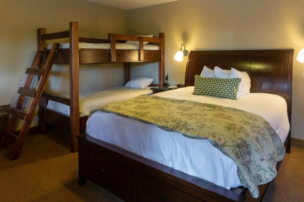 Duck Inn Lodge