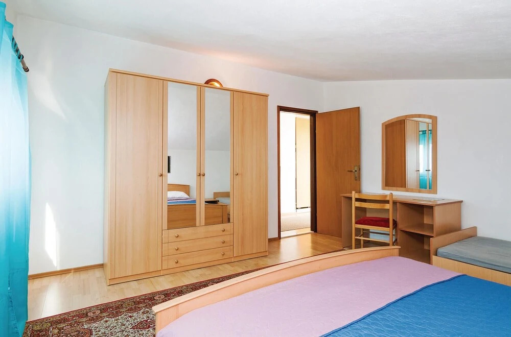 Amazing Apartment in Sv.filip i Jakov With 2 Bedrooms