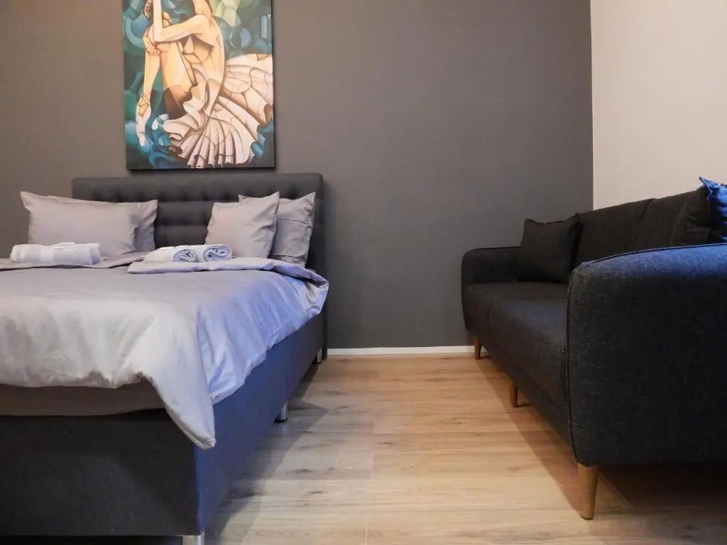 Gold Rooms and Suite