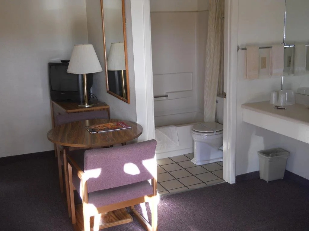 Tomahawk Lodge