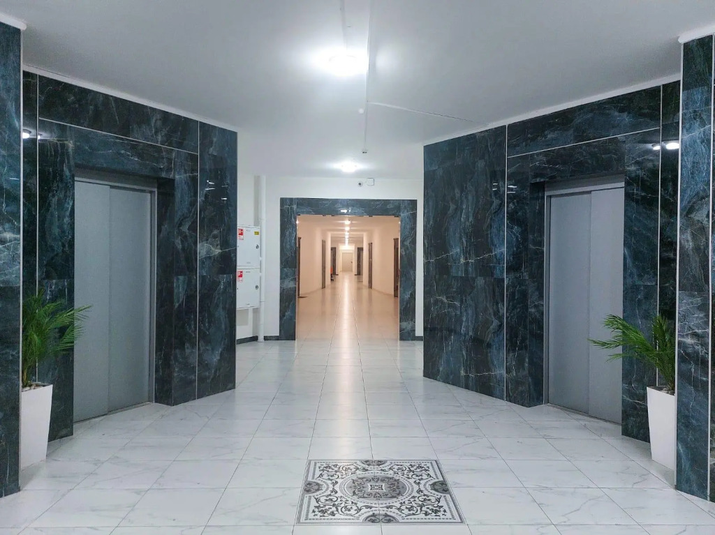 Real Apartments (Риал Апартментс) на улице Депутатская 10