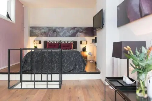 L'Home Apartment