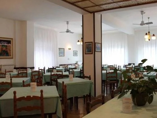Hotel 2 Mari - Vieste