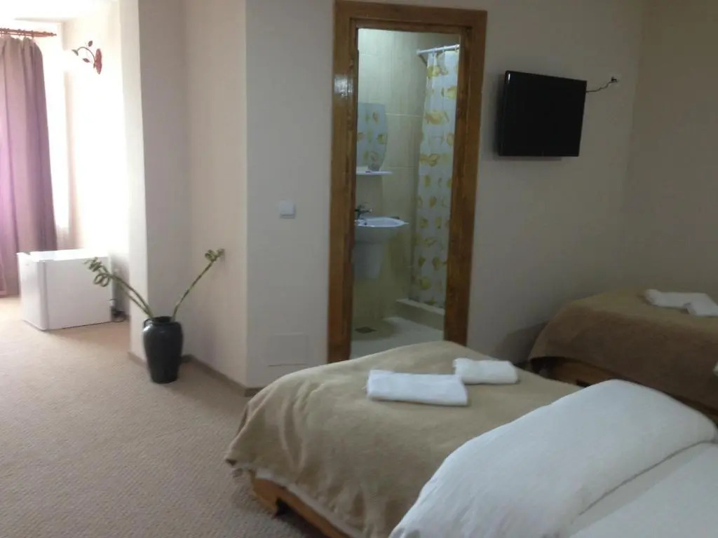 Hotel Adial