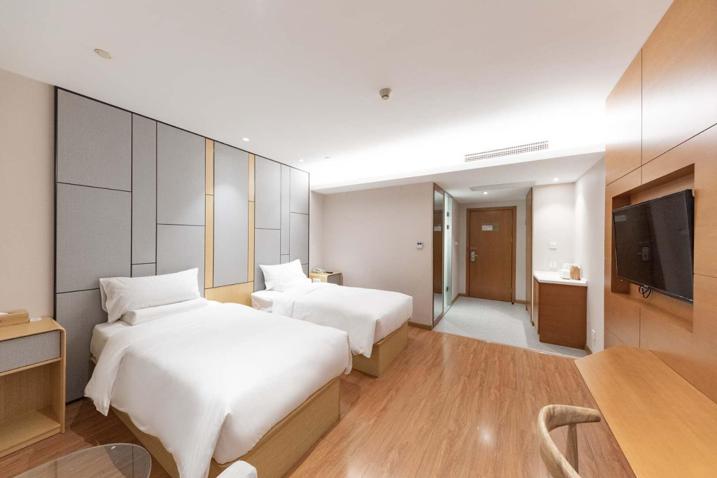 JI Hotel (Shanghai Jiangqiao National Exhibition Center Jiayi Road Subway Station)