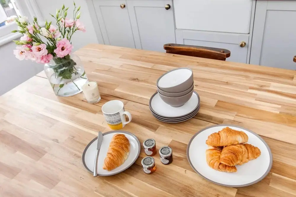 Spacious 2BR flat in Dalston!
