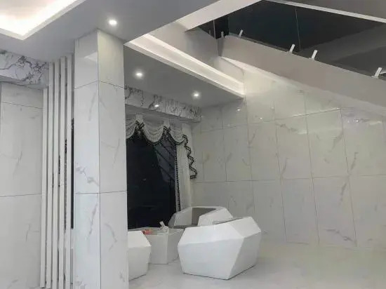 Tongcheng Siwei Film Hotel