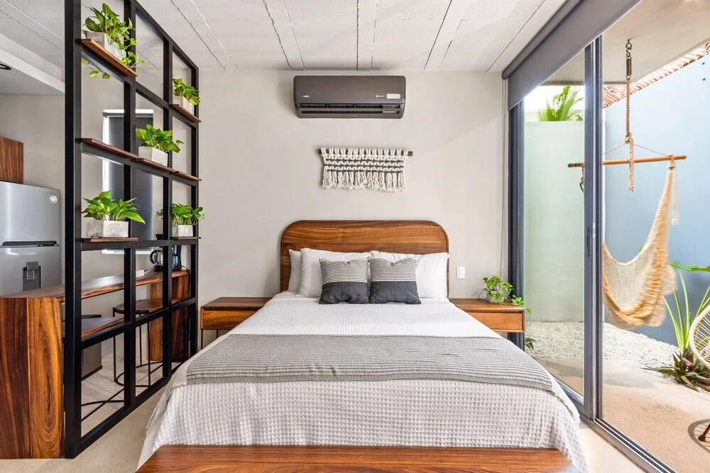 Searena Boutique Condos - Adults Only