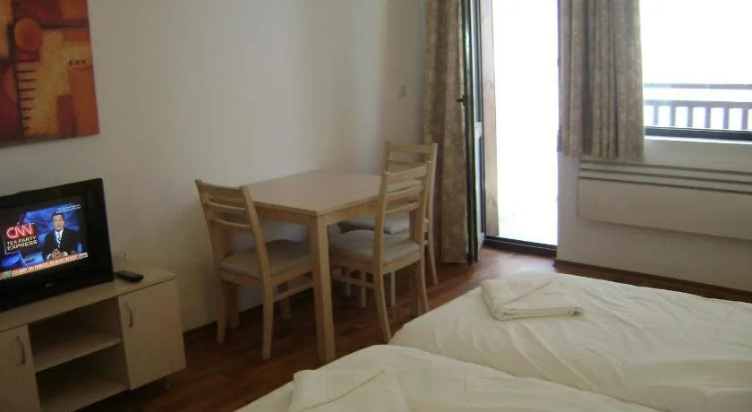 Gondola Apartments & Suites