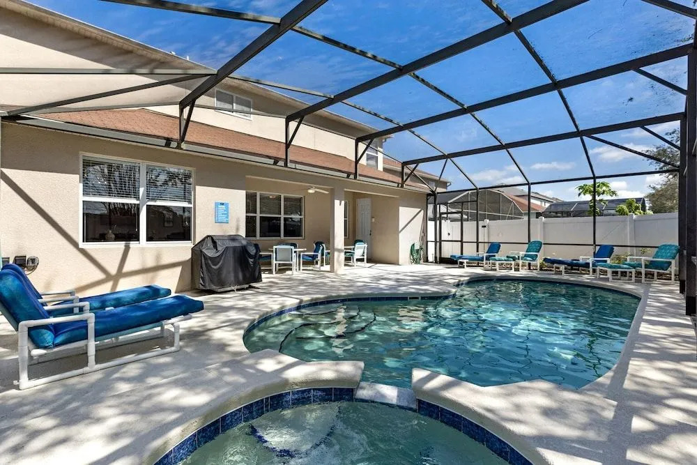 Family Villa in Orlando Near Disney with Private Pool and Game Room