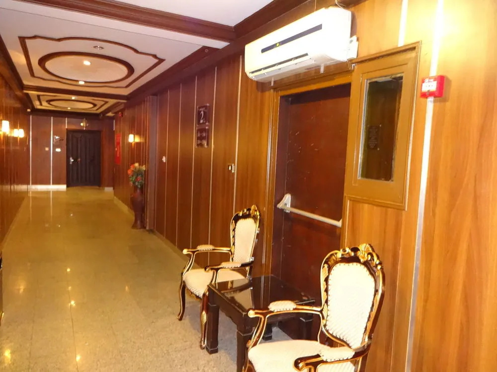 La Fontaine Safd Suites