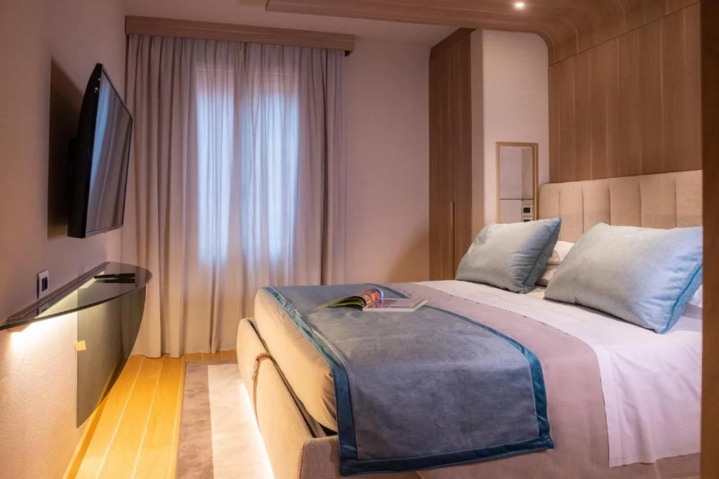 Miramare Suites