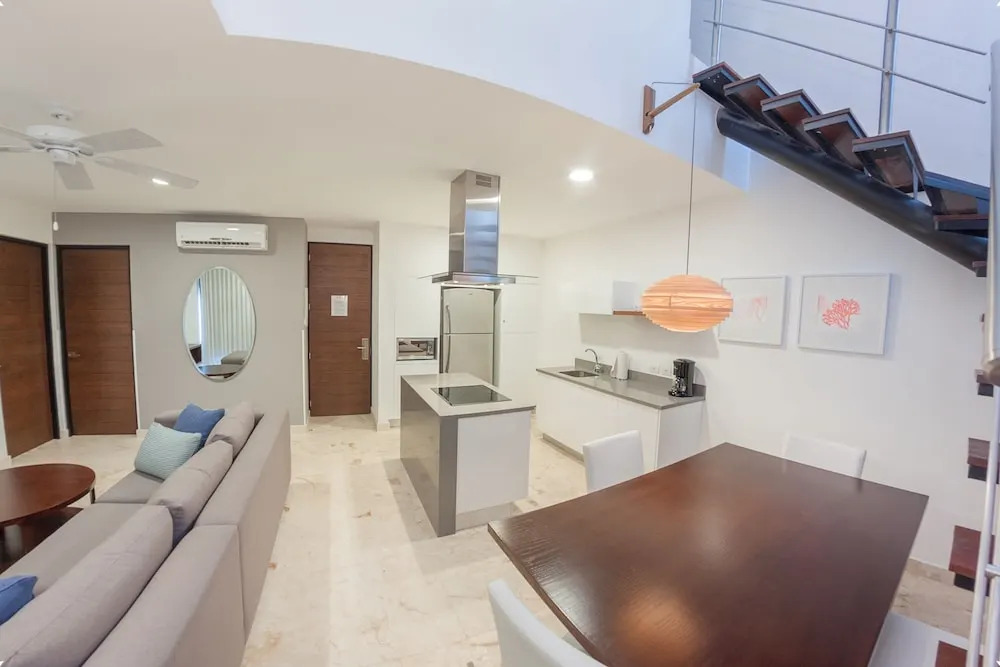 Anah Downtown DT 403