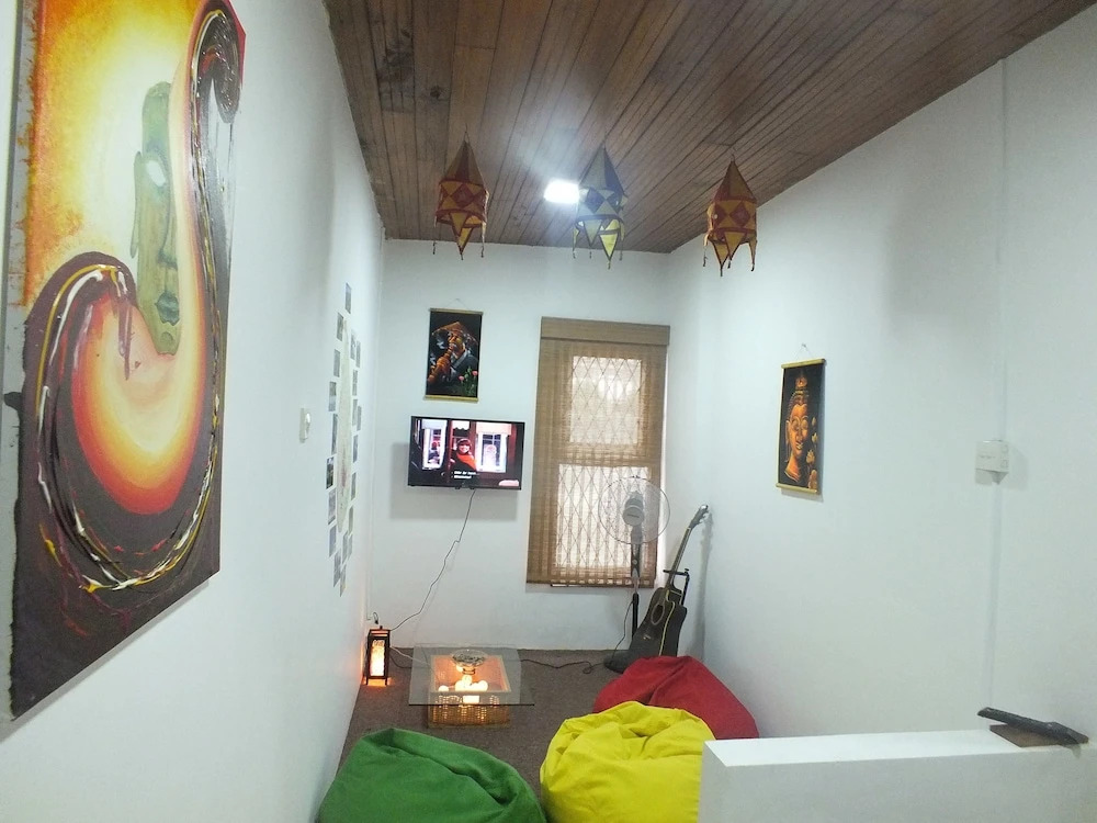 Drop Inn Hostels