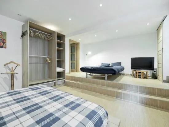Apartment Pacific