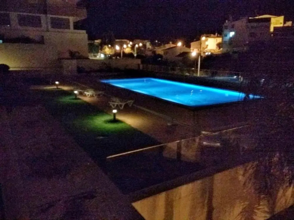 Apartment With one Bedroom in Lagos, With Shared Pool, Furnished Balcony and Wifi - 3 km From the Beach