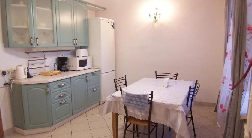 Intermark Serviced Apartments - Patriarch's Ponds Area