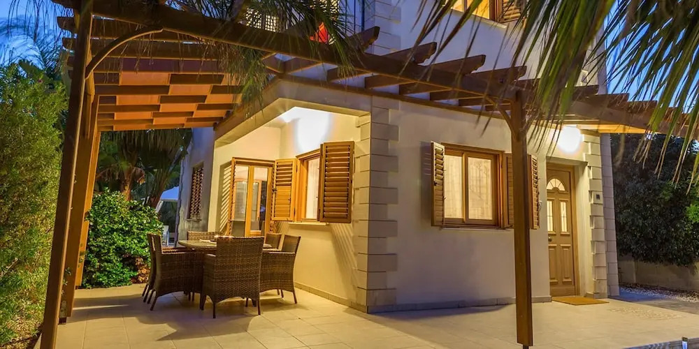 Rent Private Villa 120