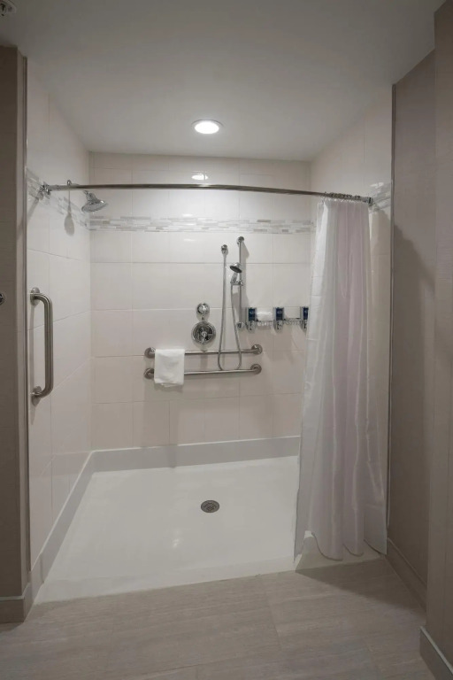 Four Points by Sheraton Charlotte - Lake Norman