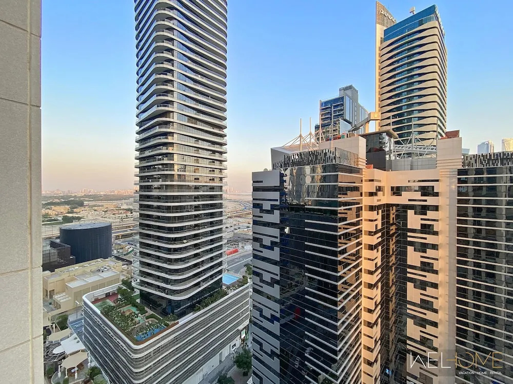 WelHome - Exclusive Apartment 5 minutes Walk to Dubai Mall