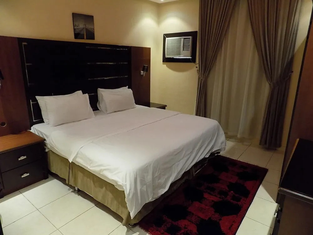Al Yamama Palace Apartment